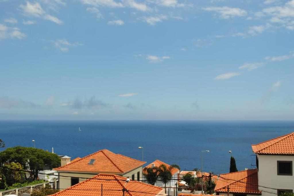 ホテル Vila Rosa - Renovated House Overlooking The Sea フンシャル エクステリア 写真